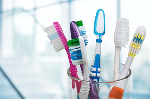 5 Reasons to Brush Your Teeth in the Morning and at Night